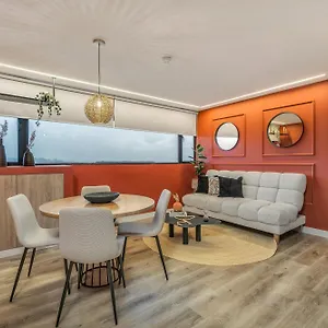  Apartahotel Go Living&suites By Housy Host